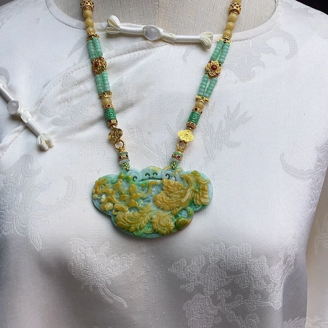 翡翠颈饰未镶嵌天然