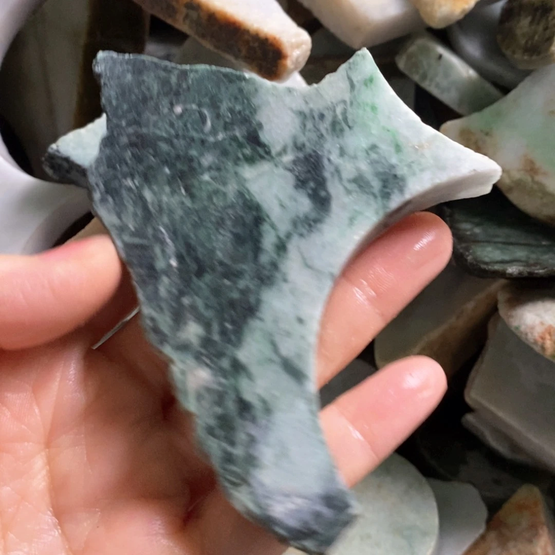 翡翠未镶嵌颈饰天然翡翠