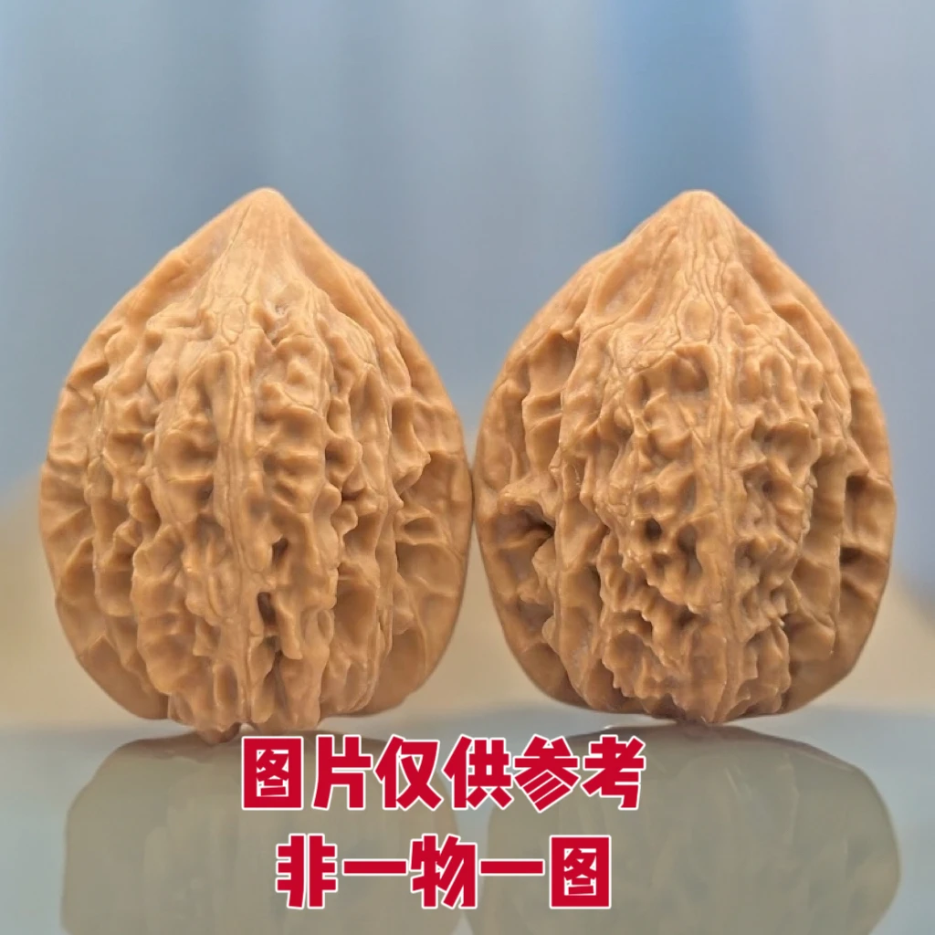 全品43左右沈阳鸡心文玩核桃老树精配对