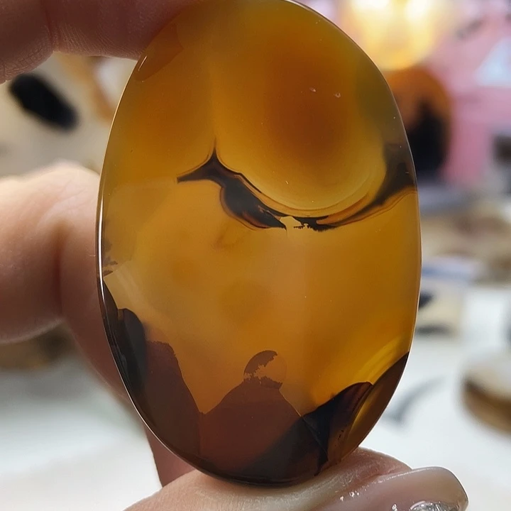 玛瑙/玉髓未镶嵌珠宝奇石