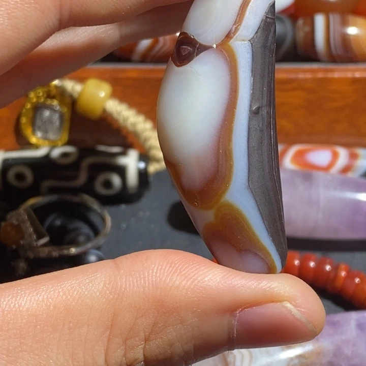 未镶嵌颈饰玛瑙/玉髓