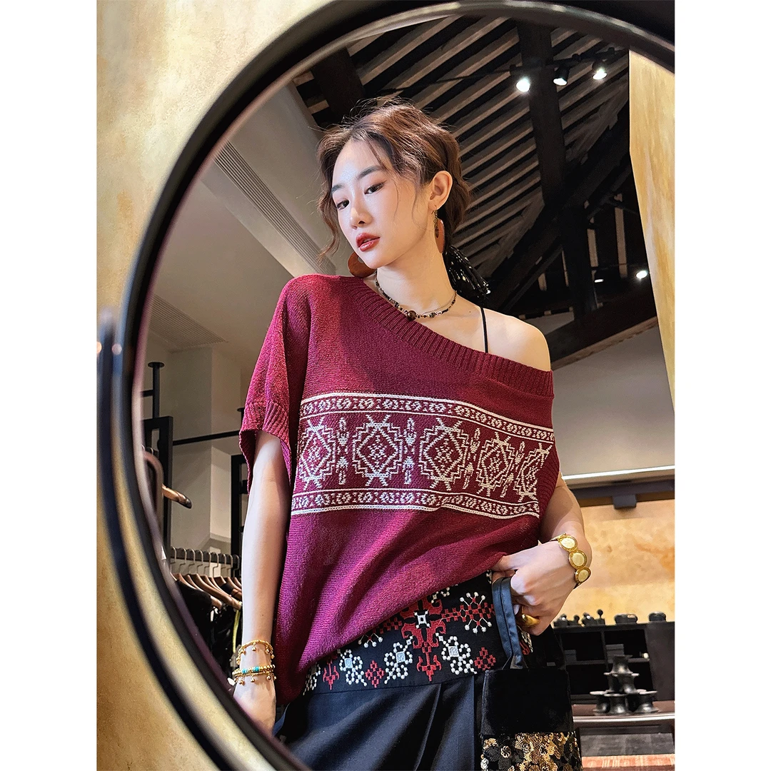 三吉黑花 【颂言】斜肩无袖针织背心民族图腾纹样2025新款爆款