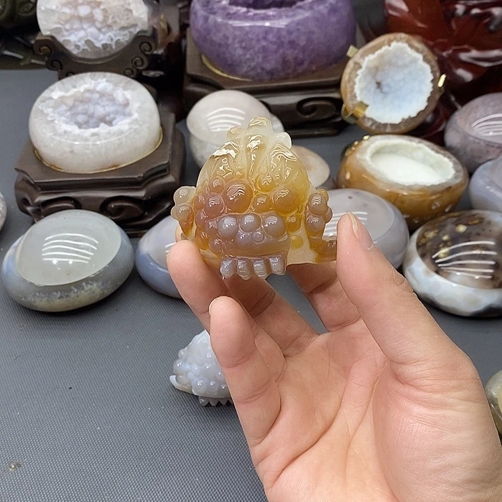 紫晶摆件未镶嵌金蟾