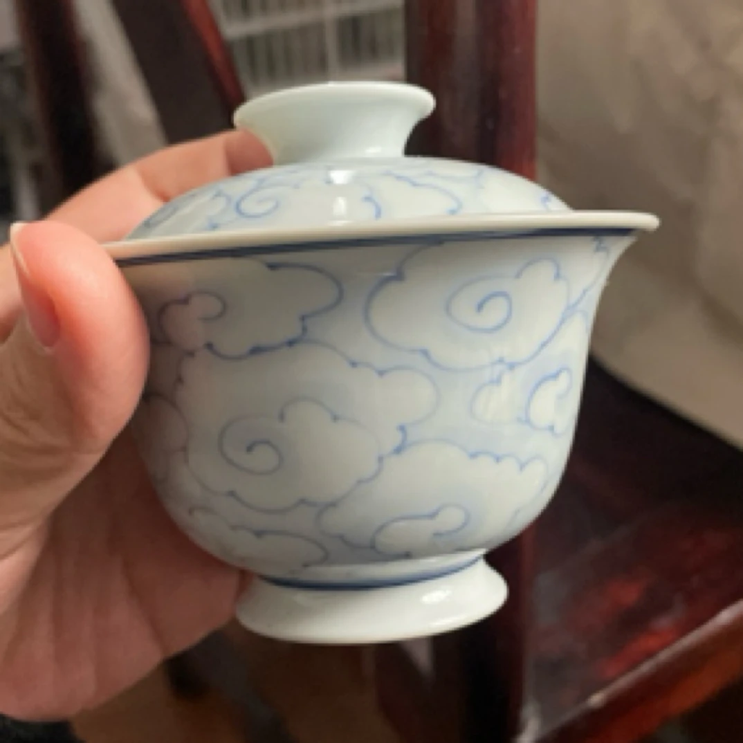 阅贤斋气窑祥云元宝盖碗微瑕