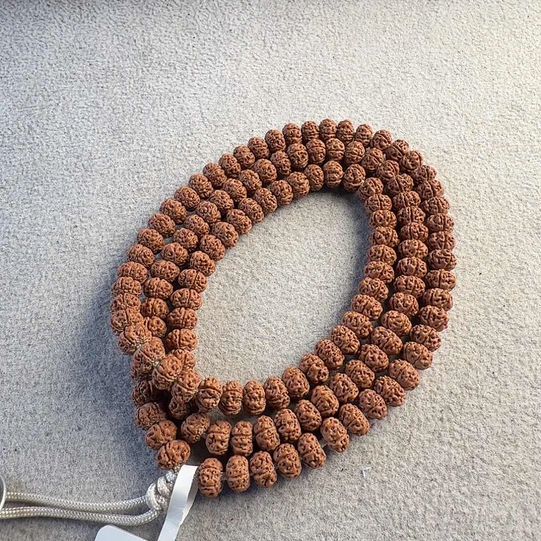 金刚菩提吊坠凹底梅花6.8