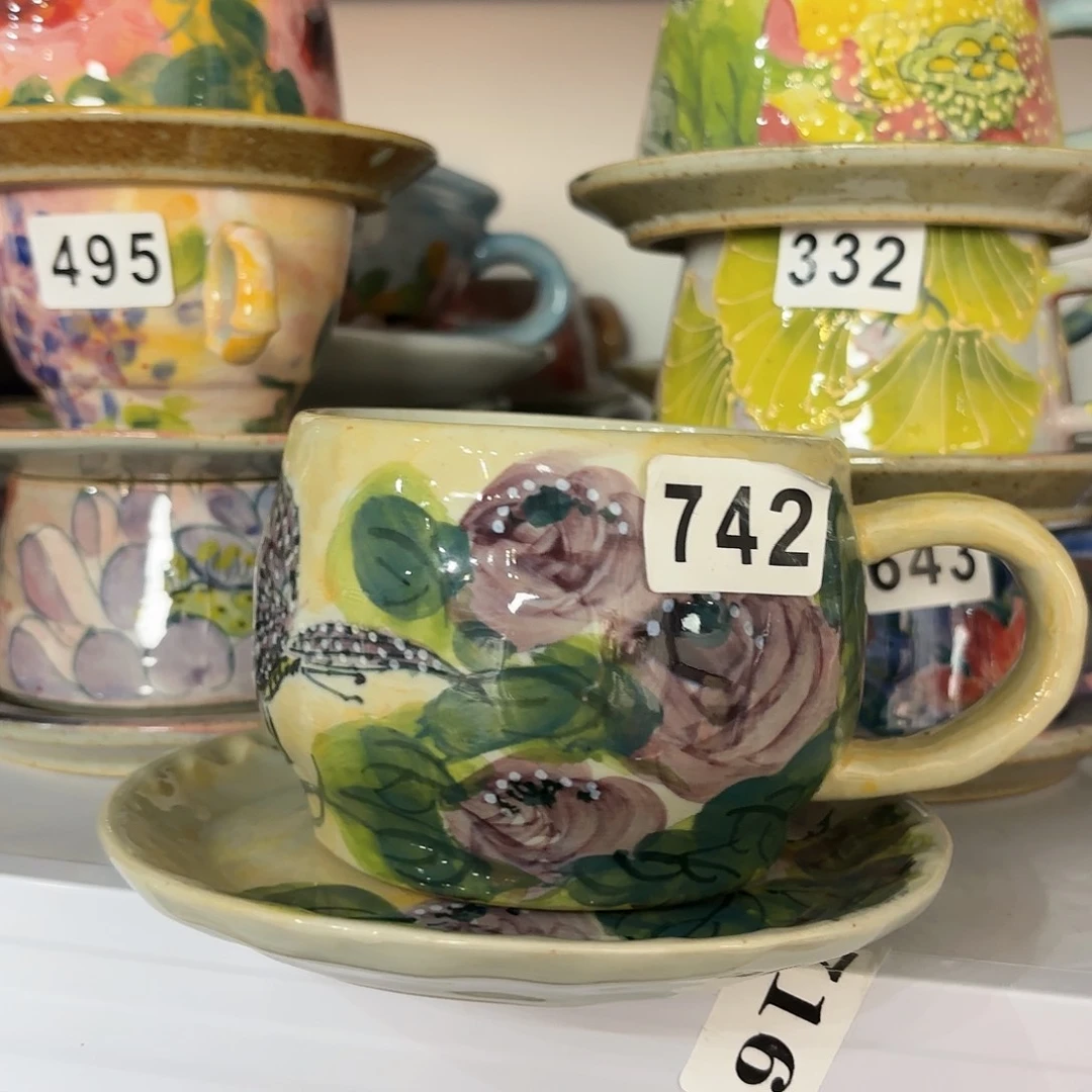 瓷片你也不要多吃