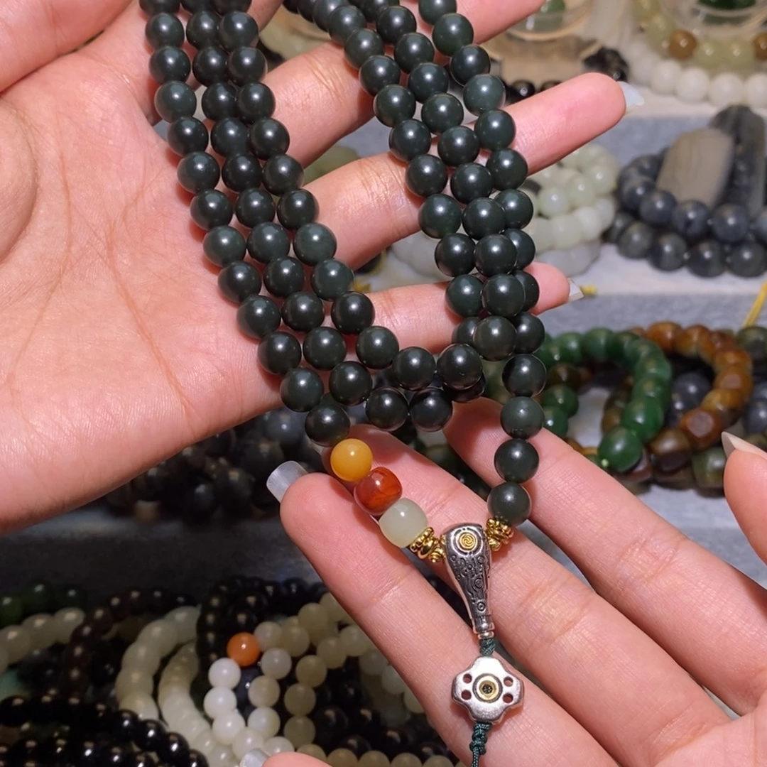 踏***云未镶嵌手链和田玉