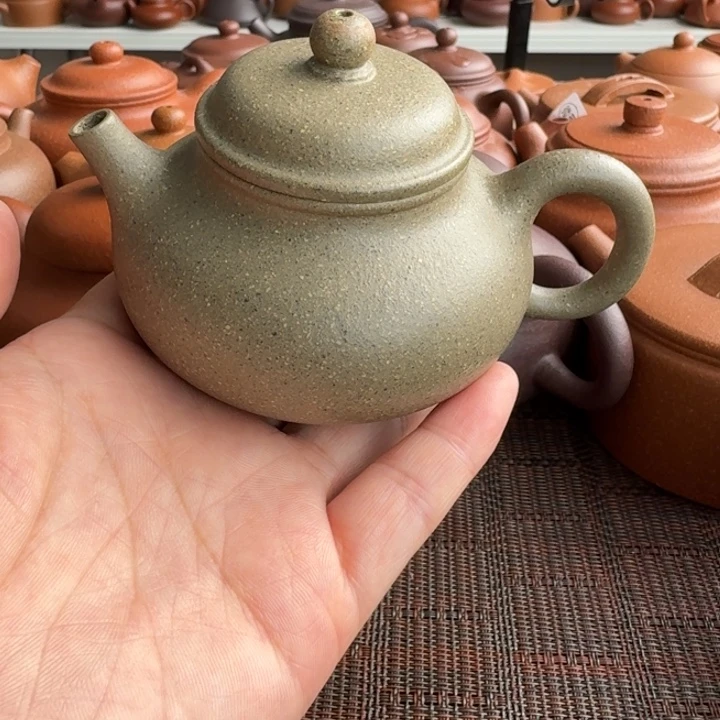 茶杯紫砂青段容天140cc