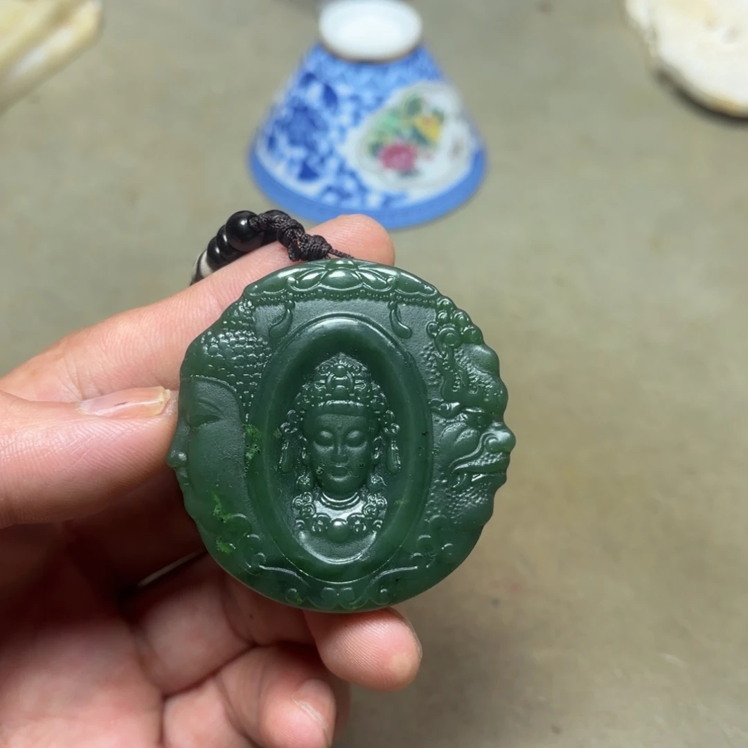 这个物件很老气啊