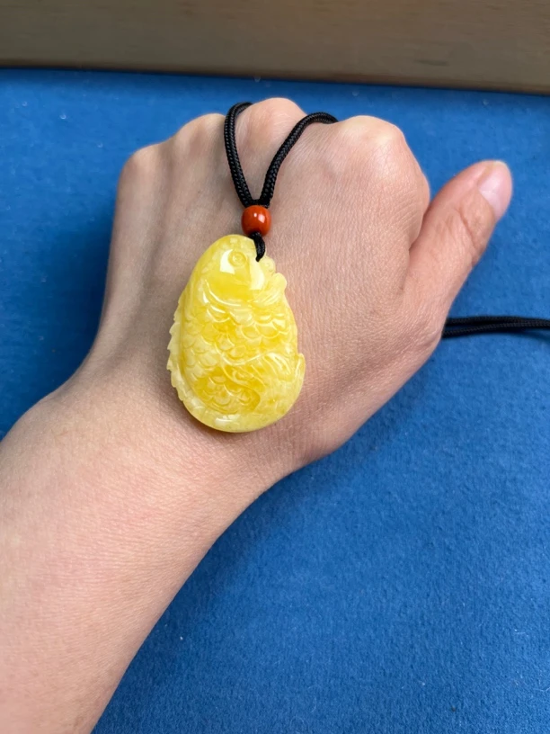 珠宝奇石琥珀蜜蜡年年有鱼吊坠