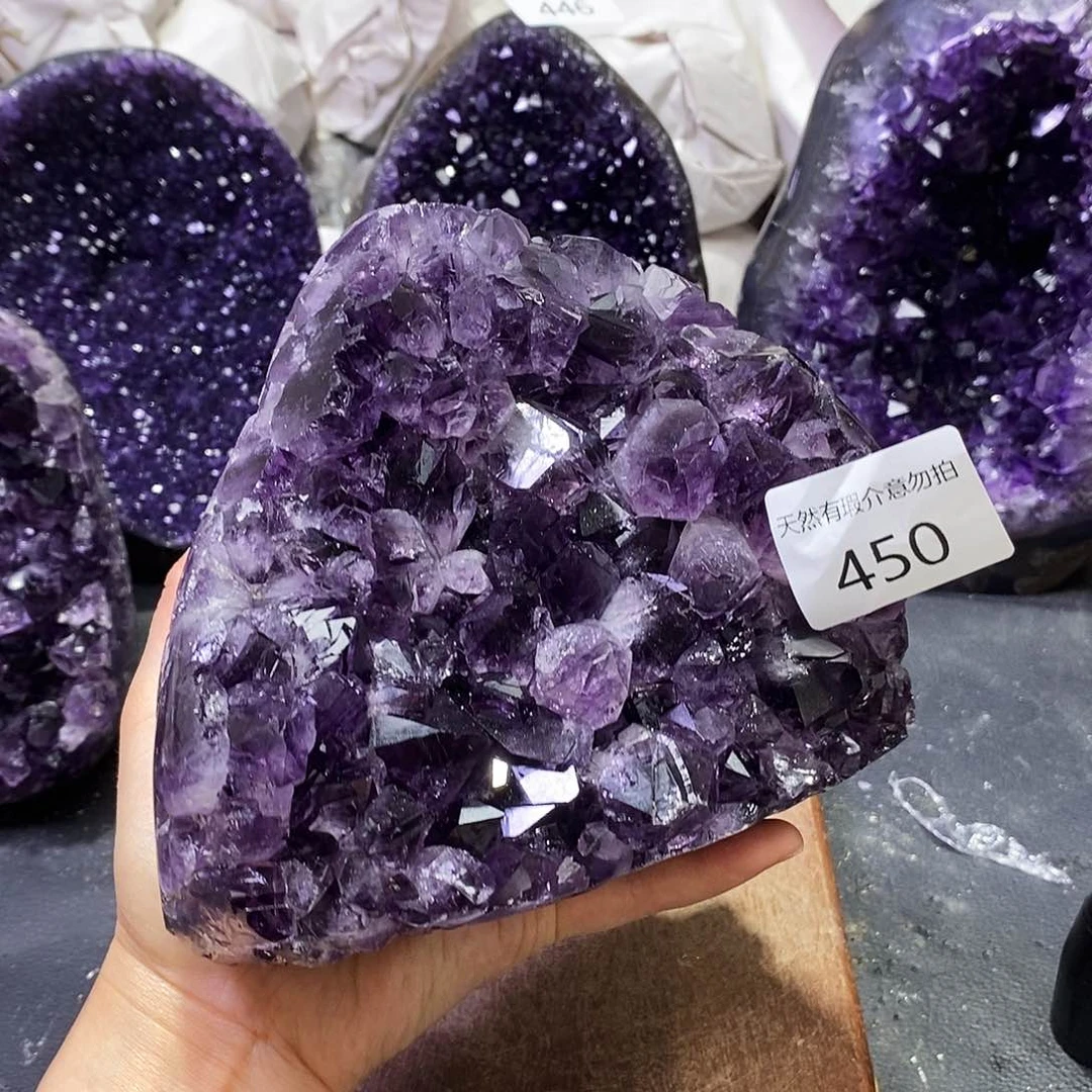 未镶嵌水晶大型摆件（非配饰）