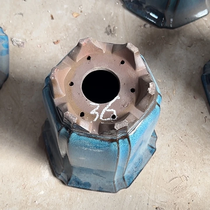 紫砂花盆五***店宜兴紫砂花盆口20.26瑕疵36