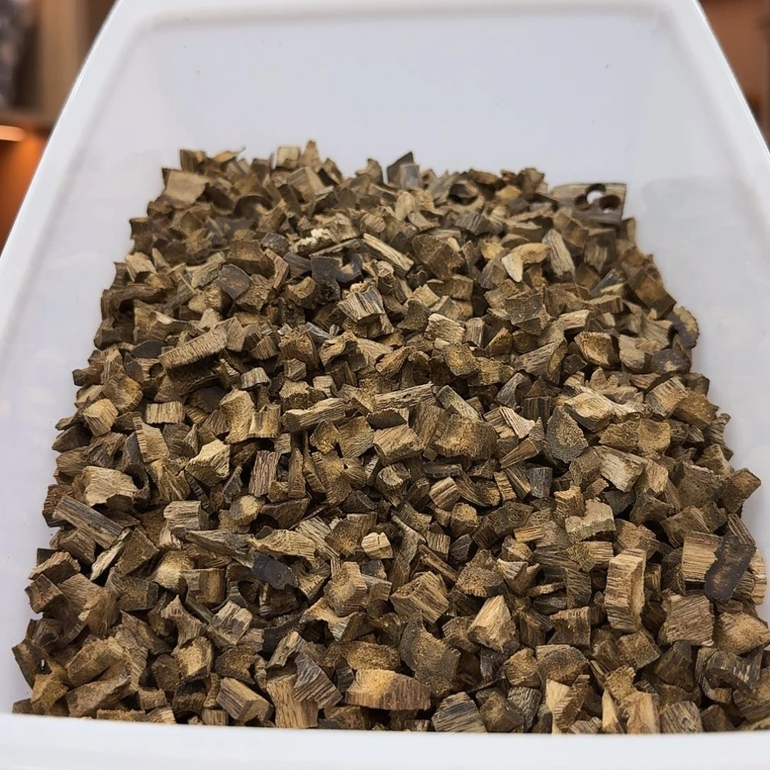 沉香沉香碎屑张勺子树心油小米粒50克