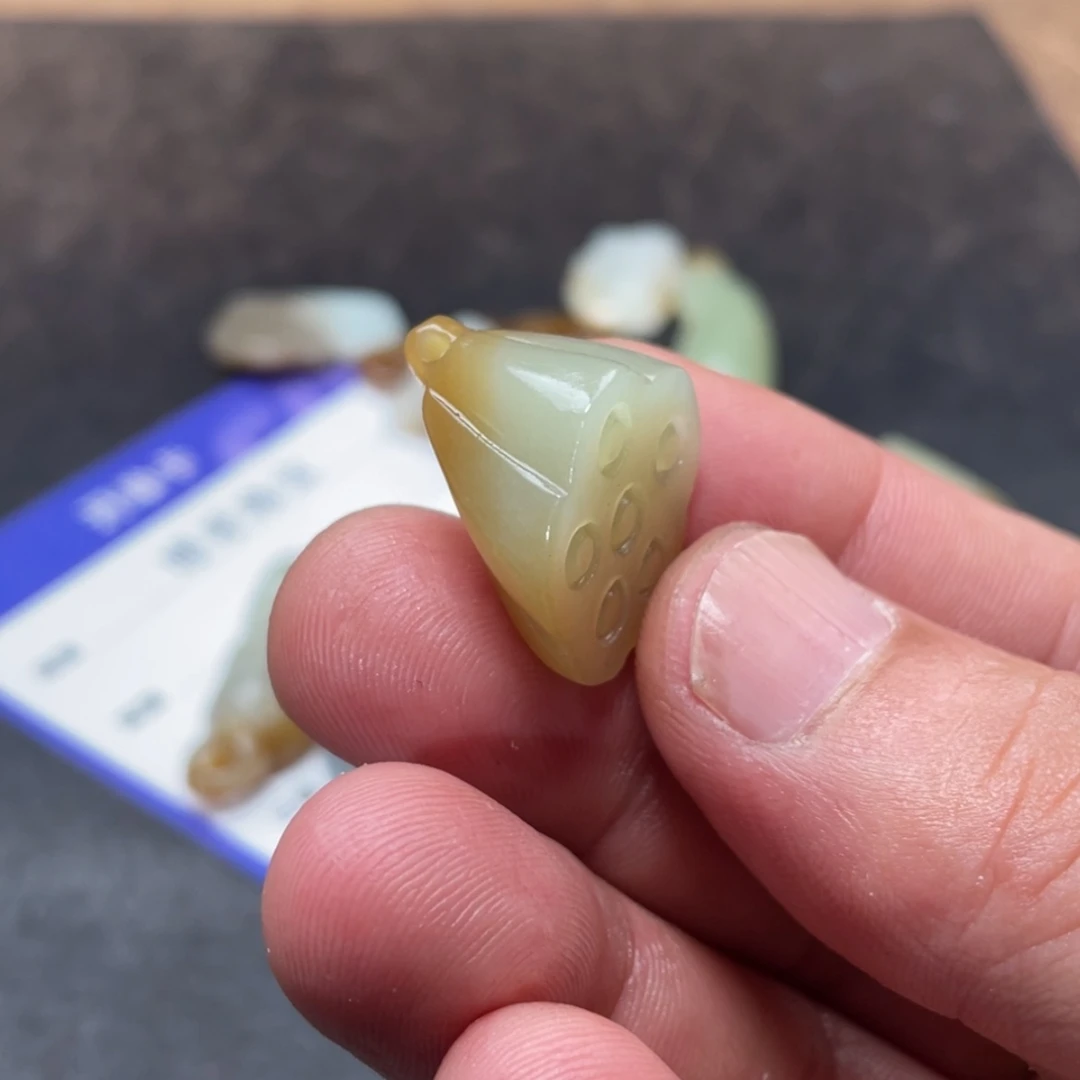 【闪购商品】和田玉未镶嵌颈饰