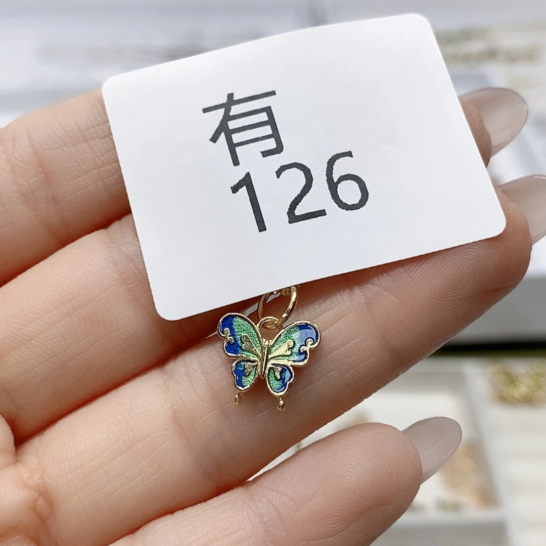 银S925镶嵌颈饰水晶有126