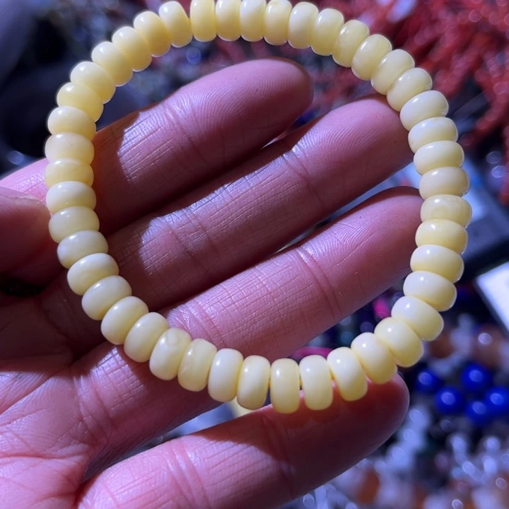 琥珀未镶嵌手链蜜蜡