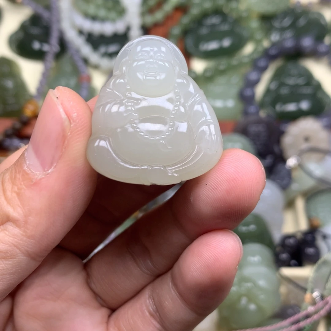 【闪购商品】颈饰未镶嵌和田玉