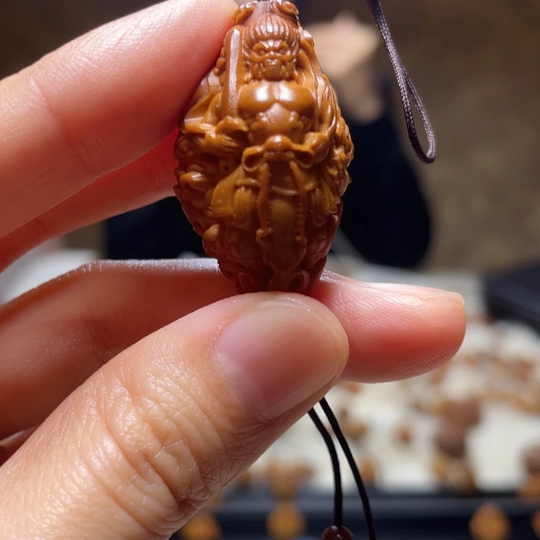 橄榄核把件不动明王