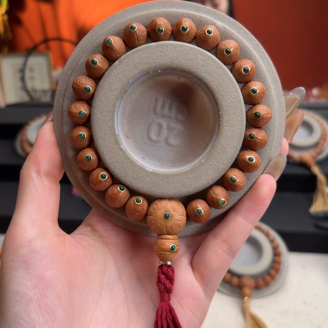 手串凤眼菩提A***?10.5mm铁籽单圈绿玛n