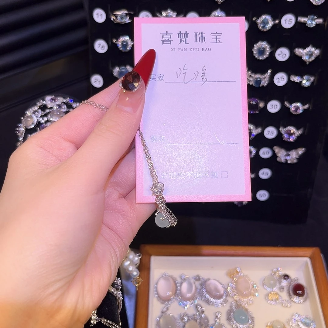 蛇纹石玉颈饰银S925镶嵌吃****缝