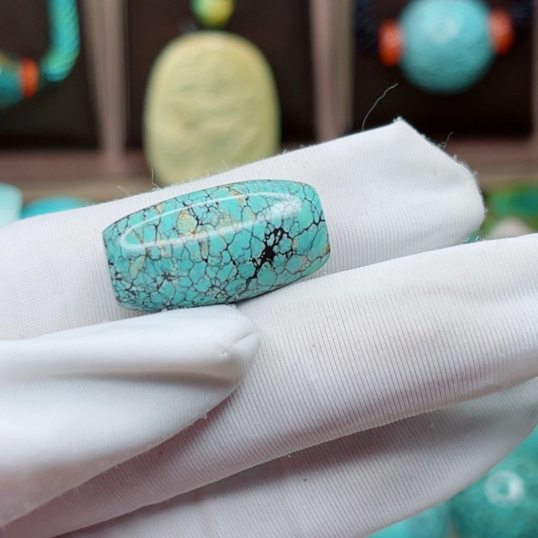 绿松石未镶嵌原矿