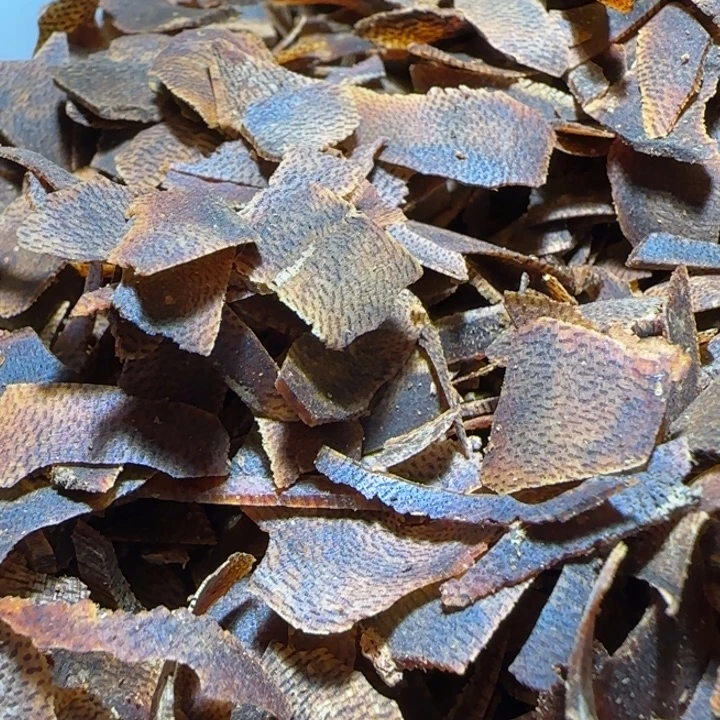 沉香手把件海南老白棋沉水切片50克