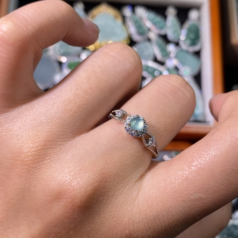 【闪购商品】翡翠颈饰未镶嵌天然