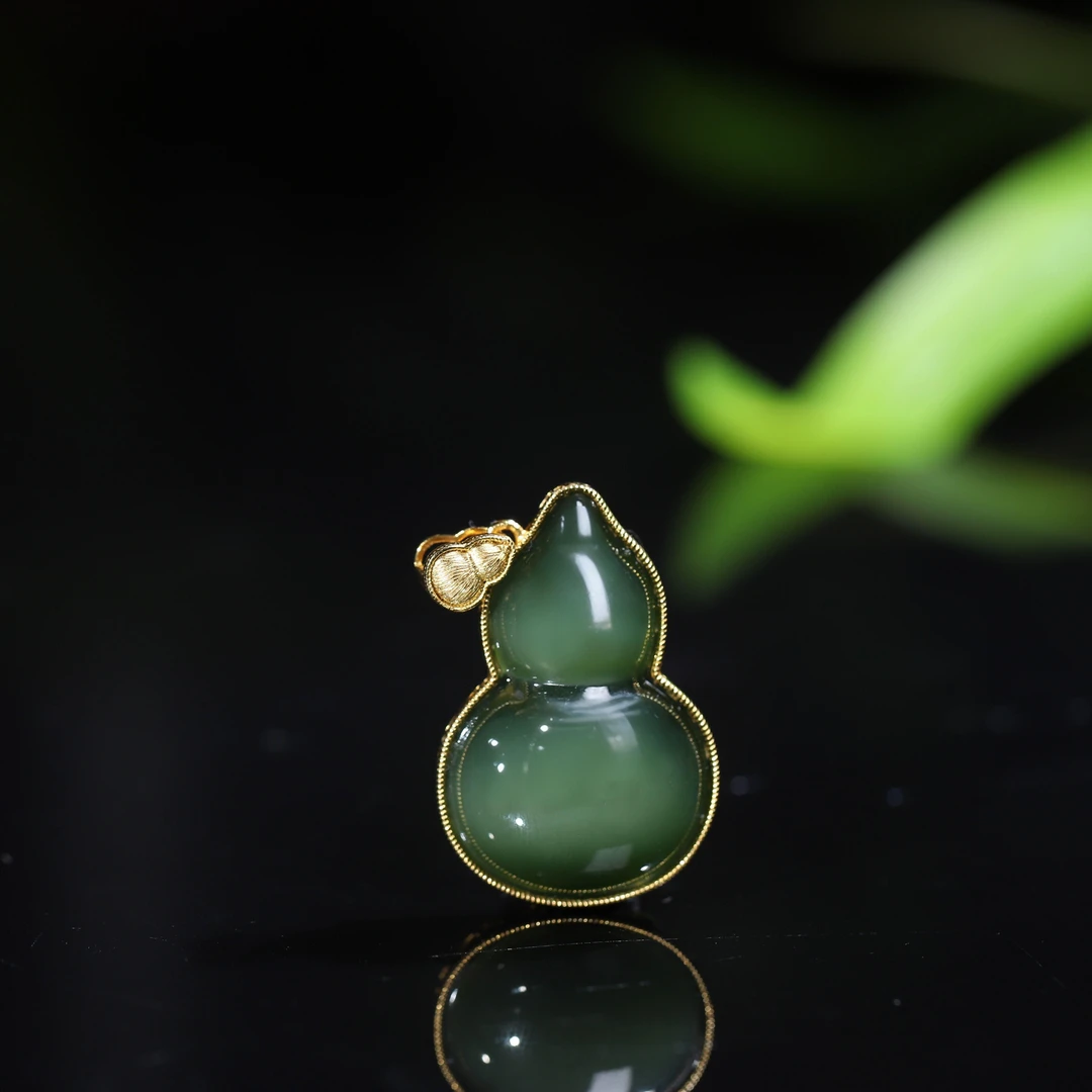 汪氏珠宝【大象新闻专属】碧玉粉绿猫眼葫芦W12-WS72401