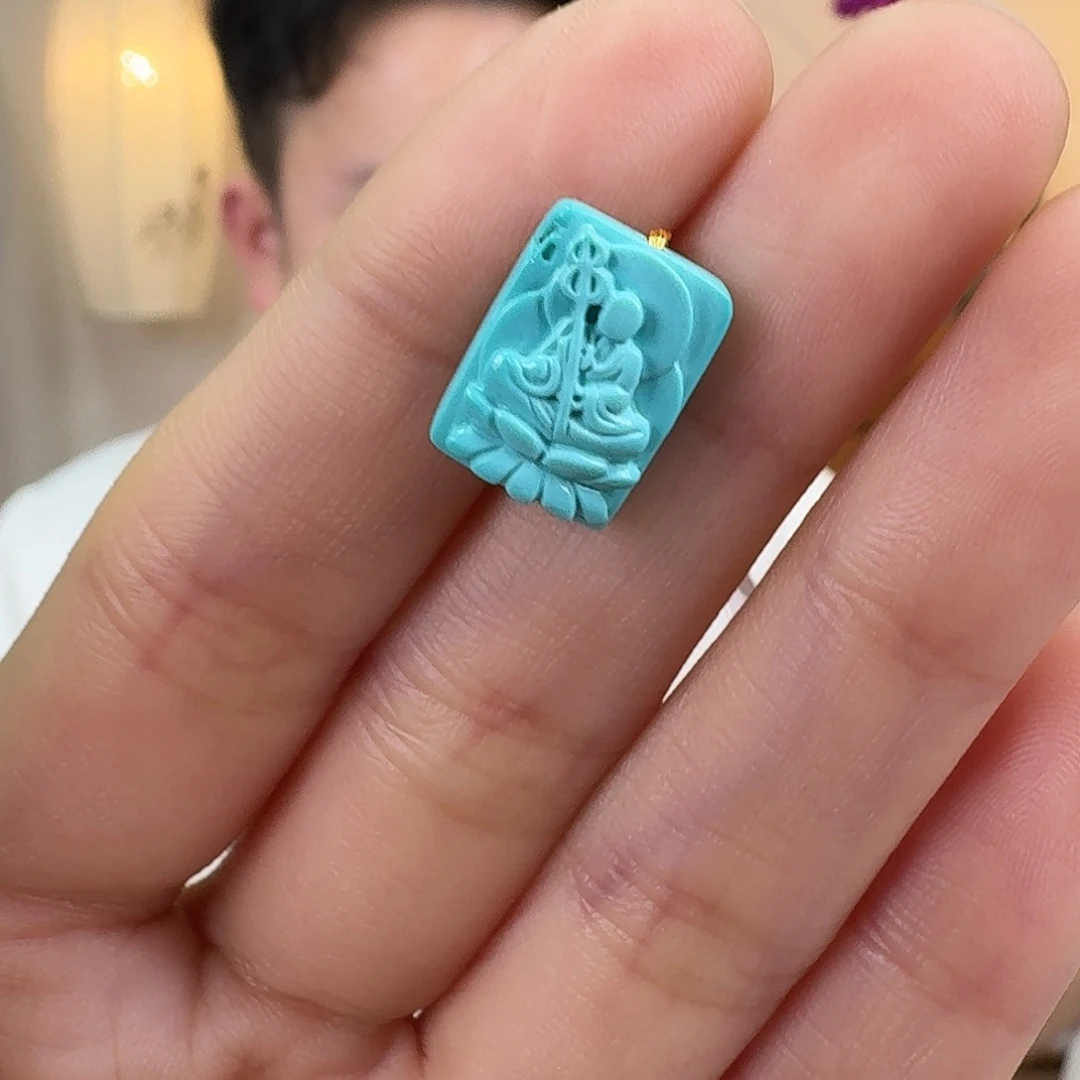 绿松石未镶嵌挂件