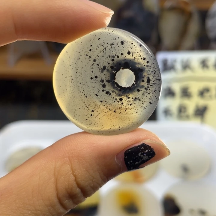 玛瑙/玉髓玛瑙象形未镶嵌