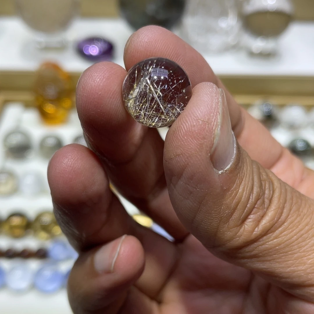 水晶裸石定制未镶嵌?**咪