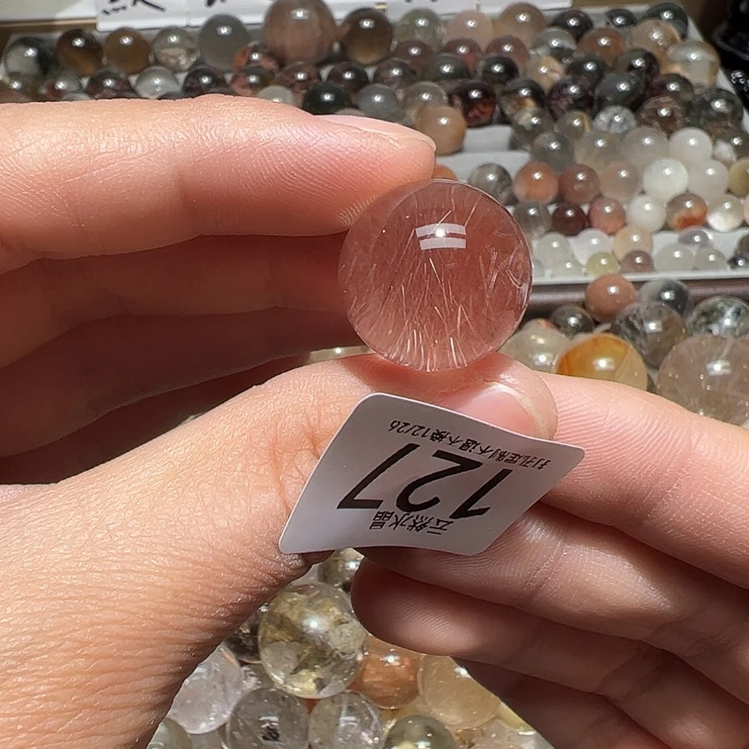 林***自水晶未镶嵌珠宝半成品