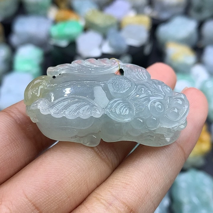 翡翠未镶嵌颈饰天然缅甸翡翠