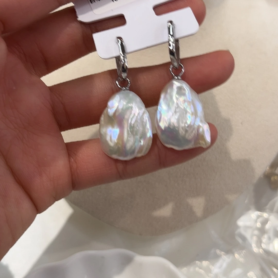 合金耳饰淡水珍珠