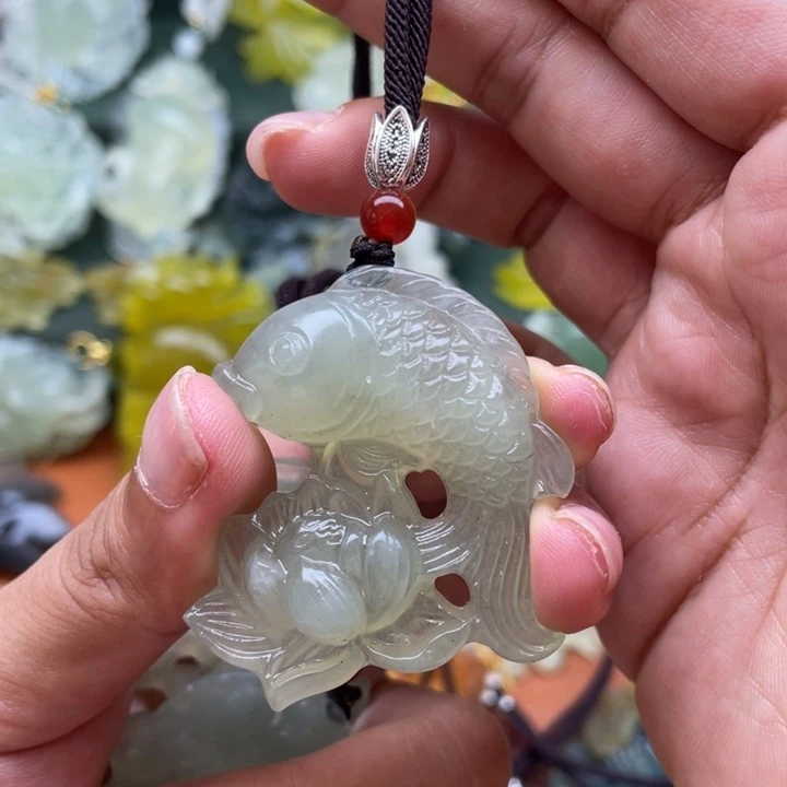 未镶嵌蛇纹石玉项链