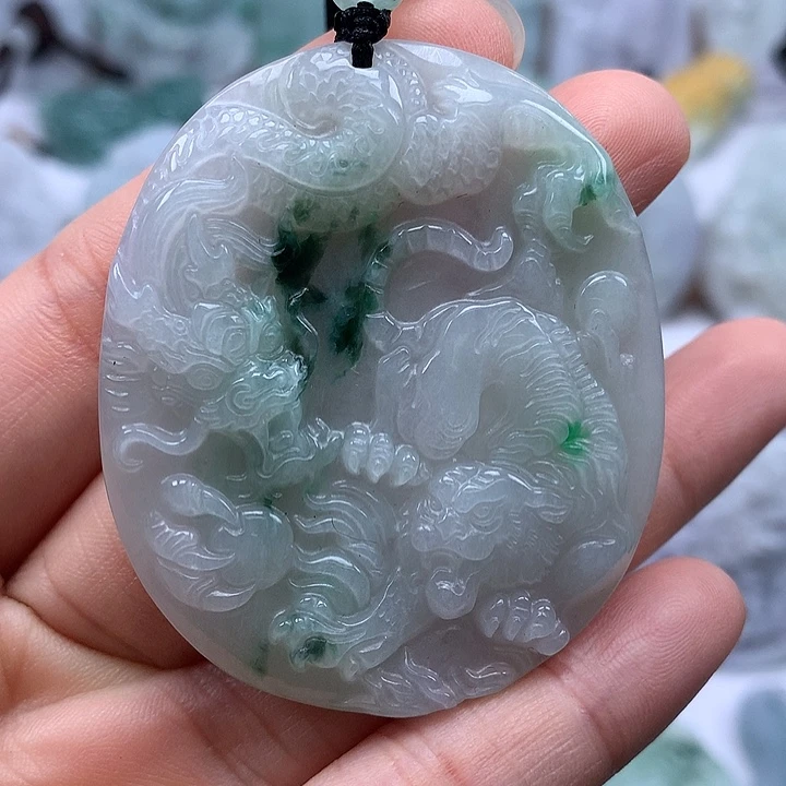 翡翠未镶嵌颈饰虎生威如虎添翼福利