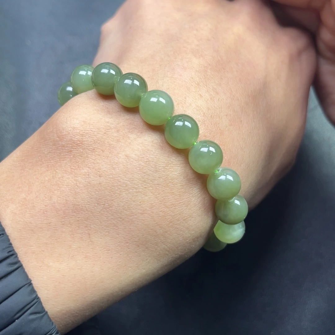 和田玉手链未镶嵌多样性俄罗斯碧玉卡10钢板料无黑点