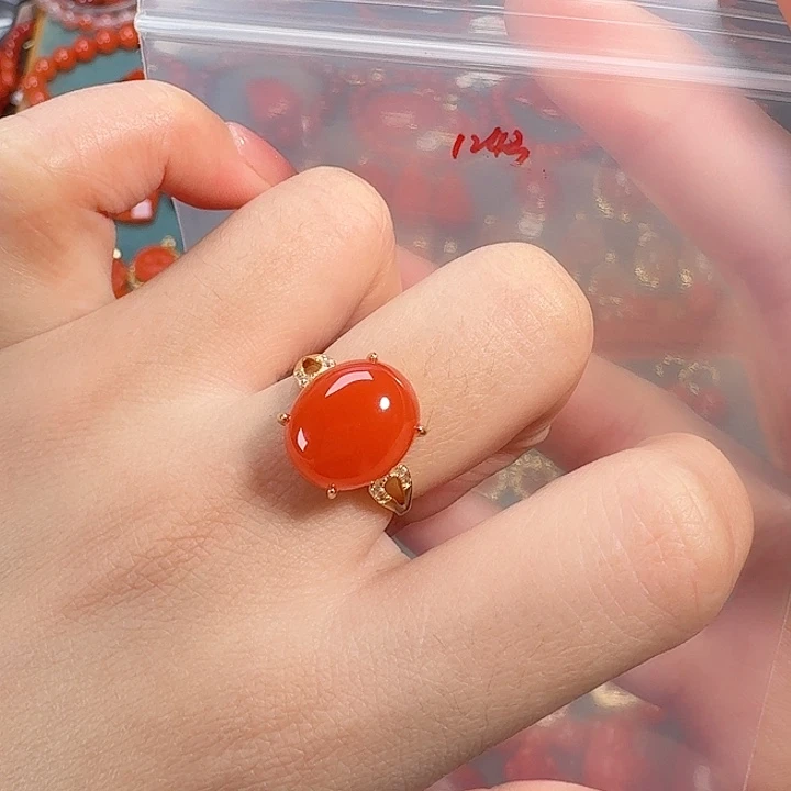 南红玛瑙银S925镶嵌耳饰