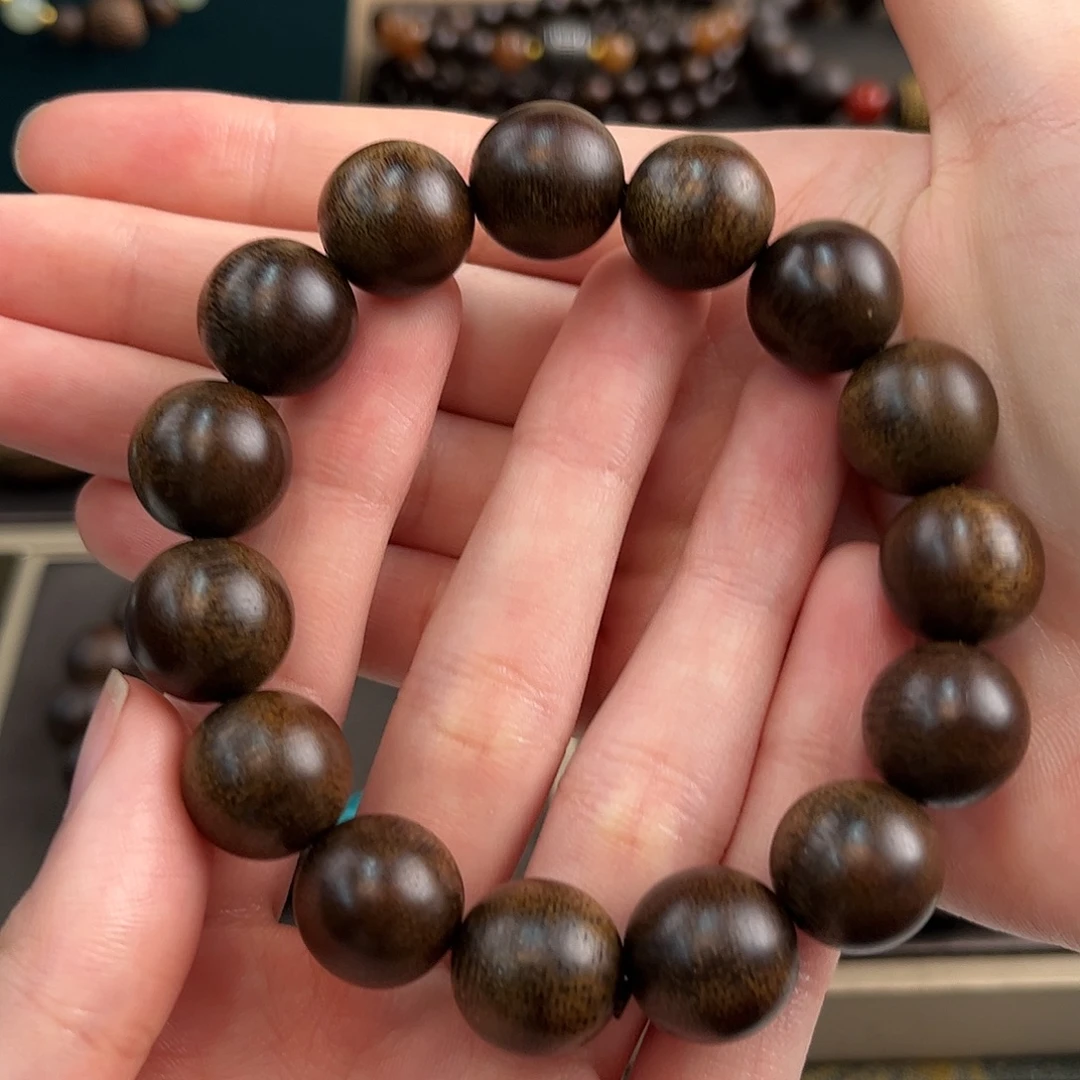 沉香沉香碎屑14mm越南芽庄玉化白奇楠沉水