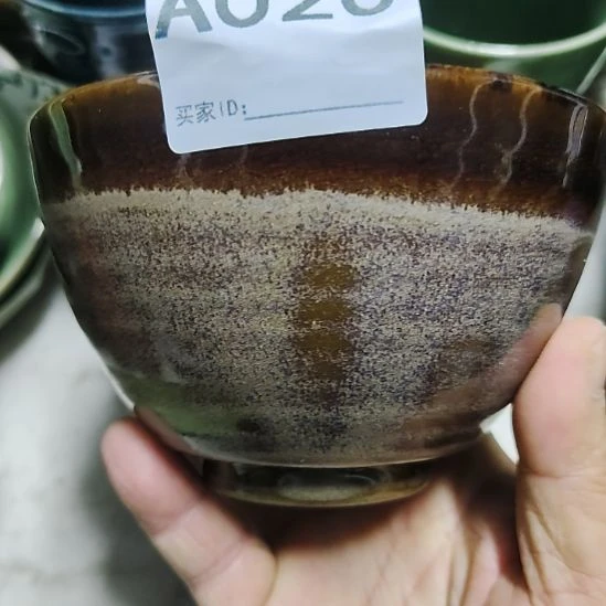 瓷片五厂，七厂各种摆件，瓷片，均有瑕疵！