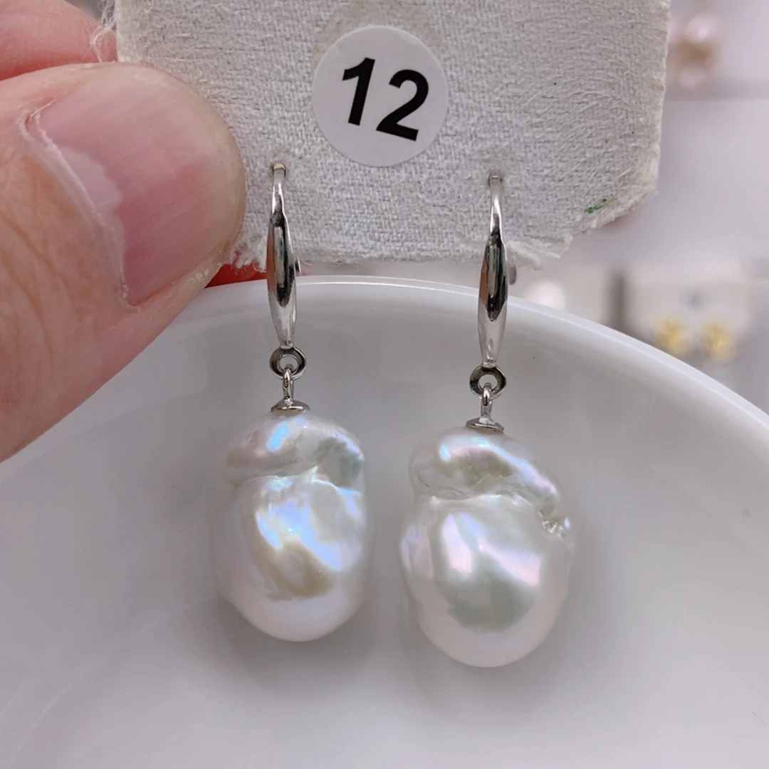 颈饰未镶嵌淡水珍珠