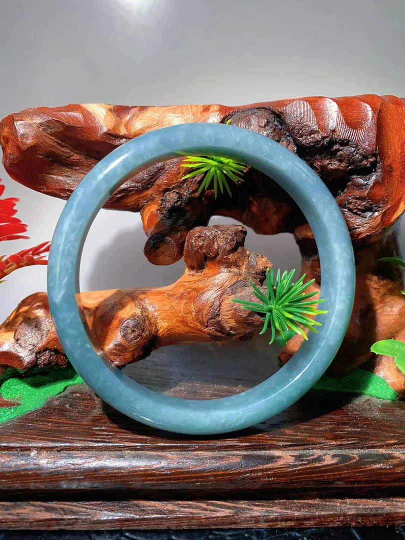 翡翠A货精美GYJ00007(多样性发货发其一)