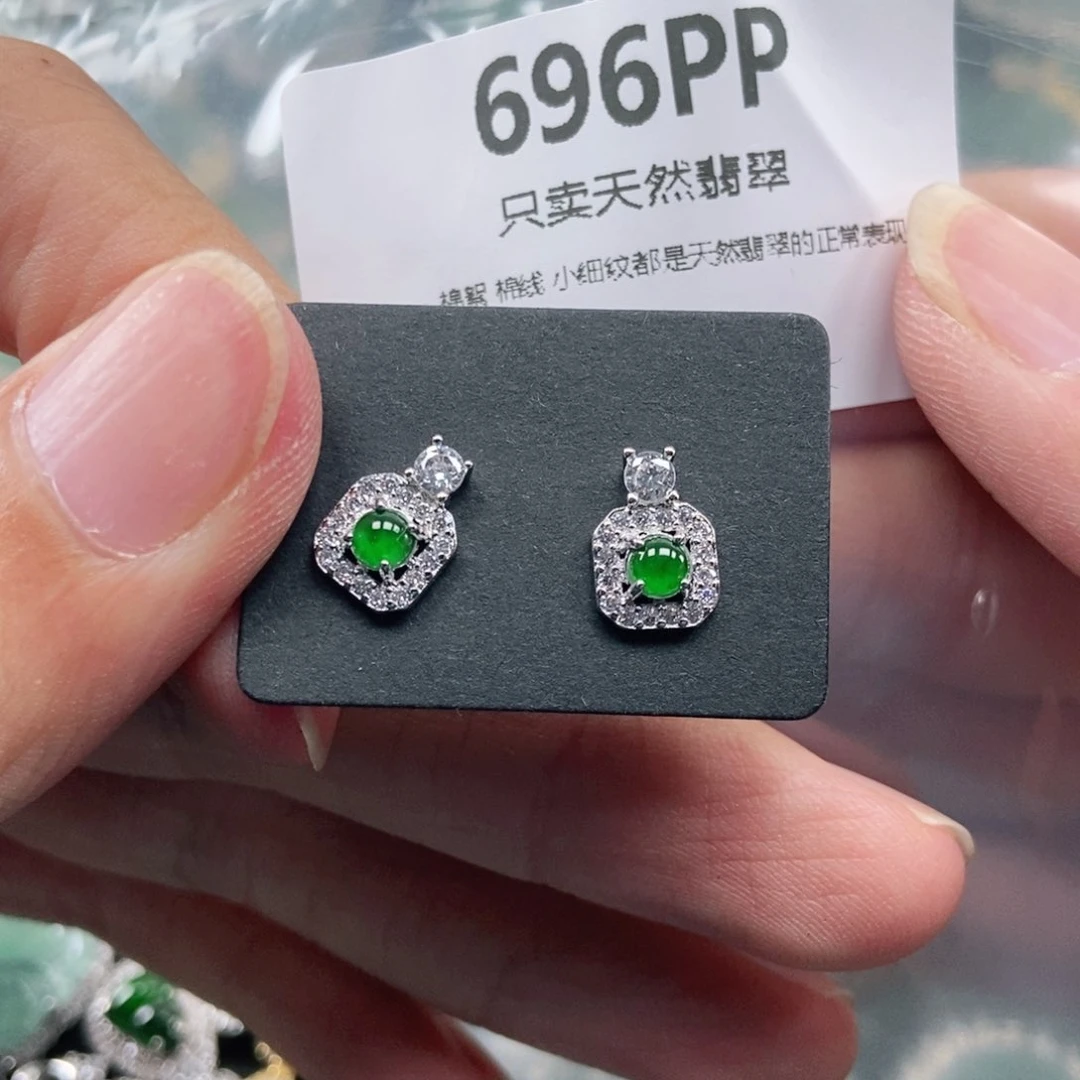 【闪购商品】颈饰未镶嵌翡翠