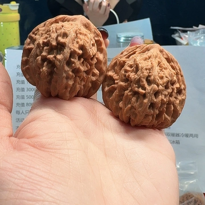 桃核吊坠四座楼42尺