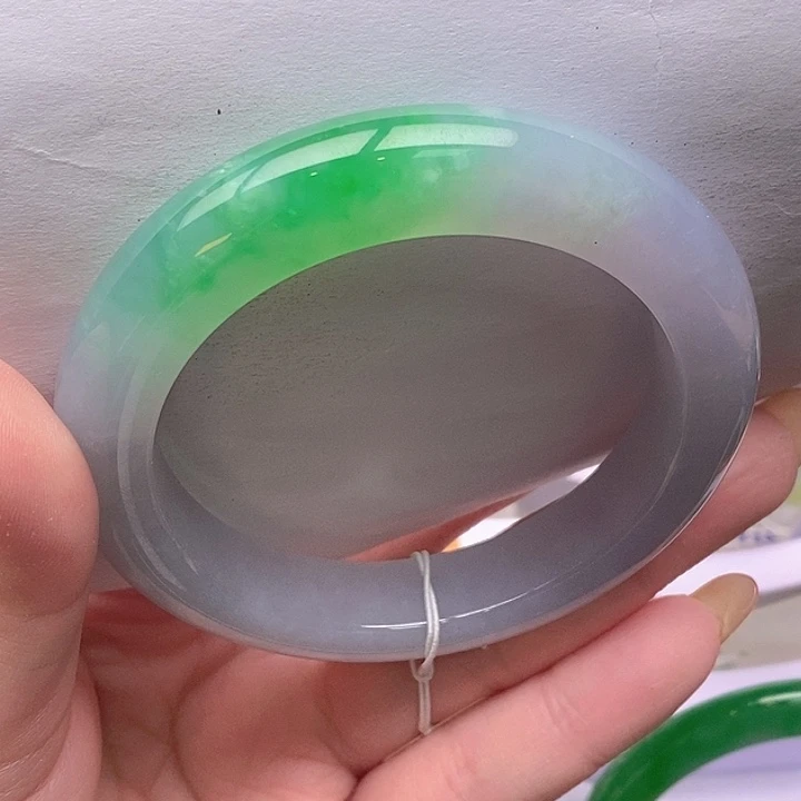 翡翠未镶嵌手镯55