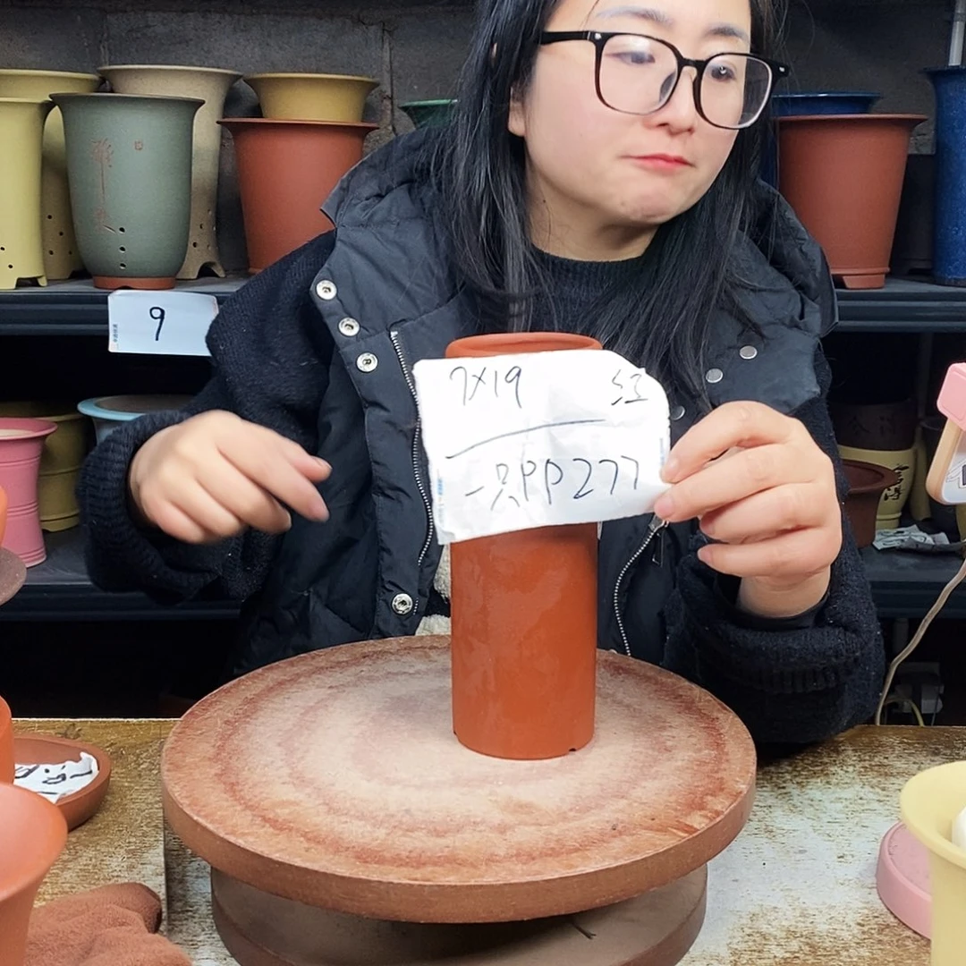 紫砂一只花盆货号P p 277