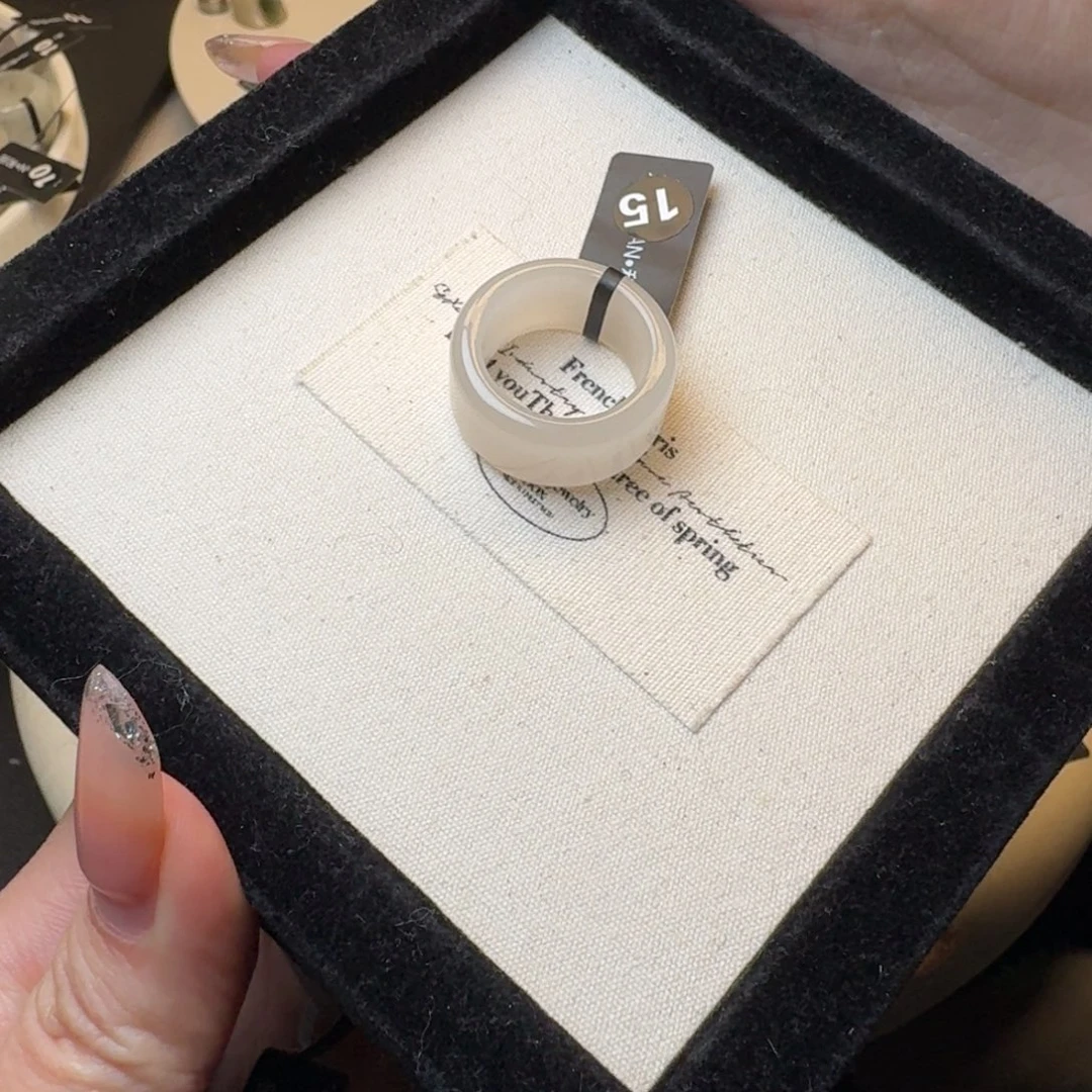 和田玉戒指未镶嵌