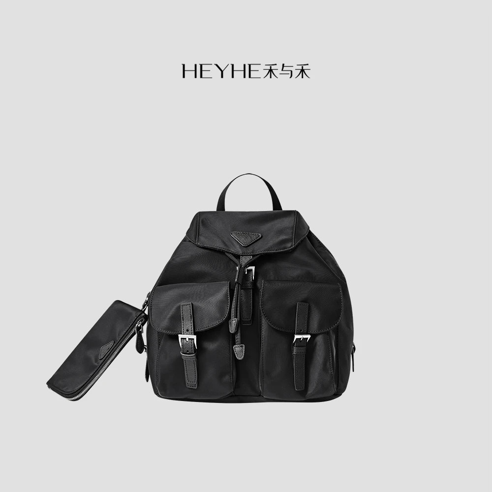 小禾【哆啦包】P家同源跳伞布大容量再生尼龙双肩包25BD190