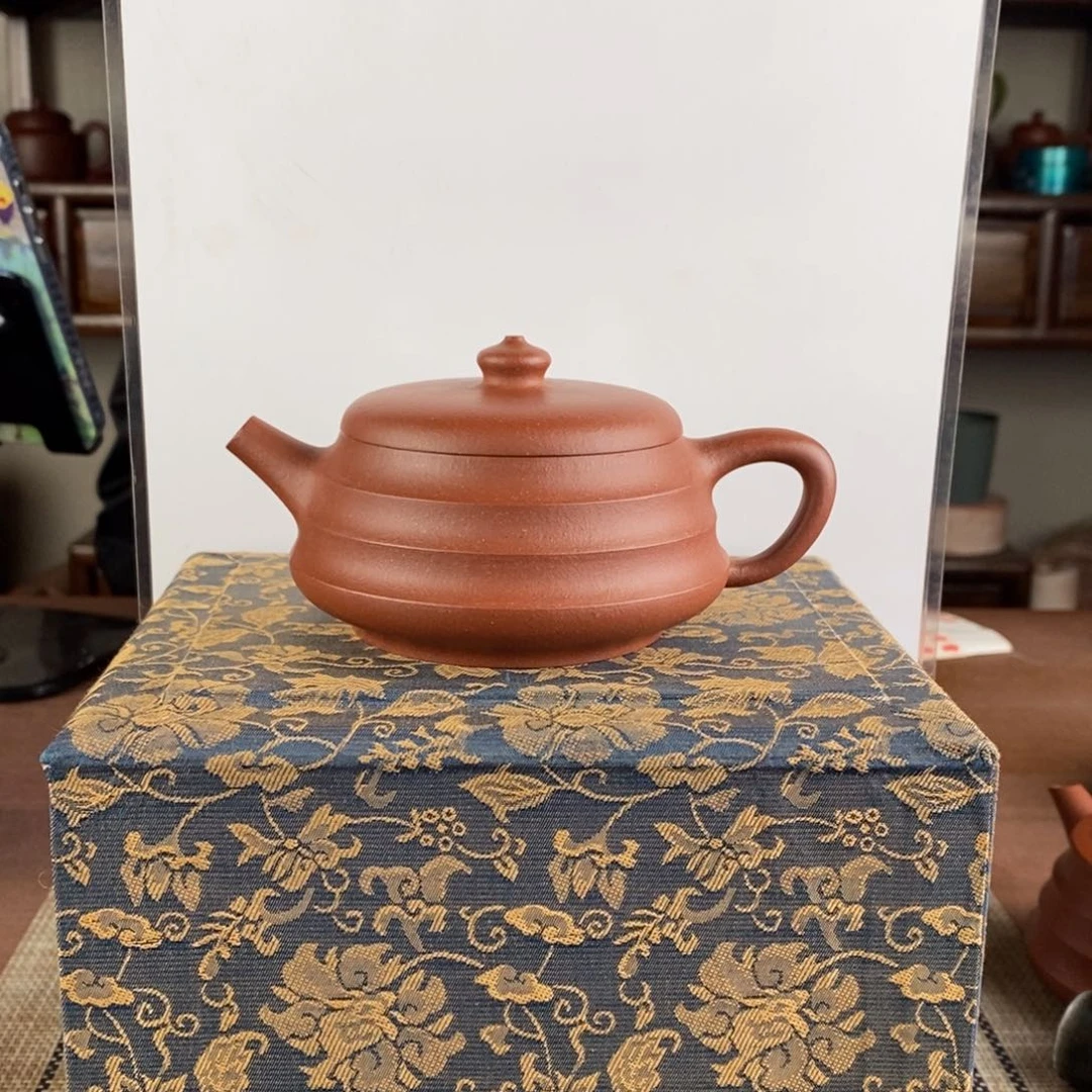 紫砂茶壶宜兴紫砂工艺美术精品