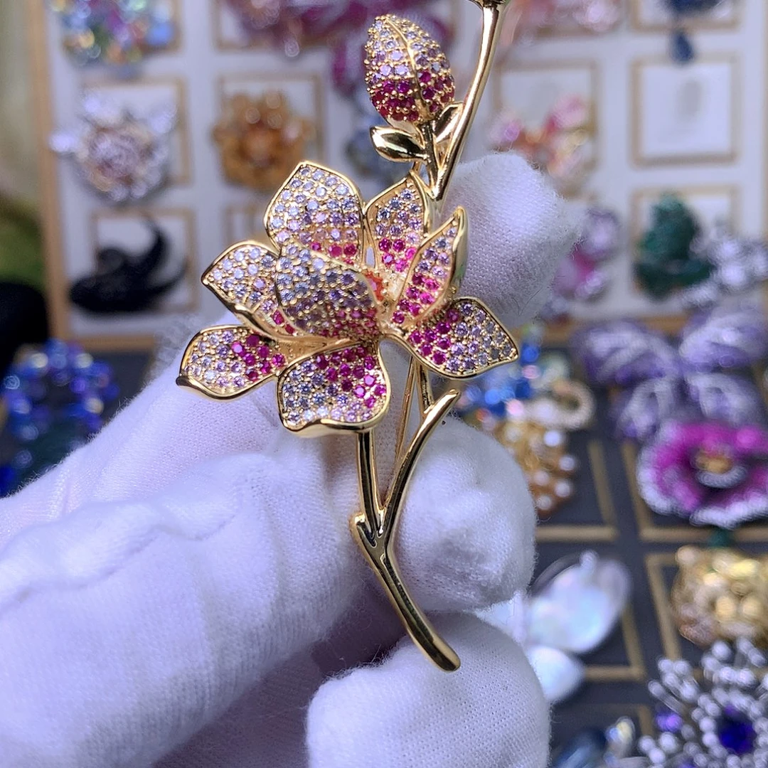 合成立方氧化锆铜胸针胸针